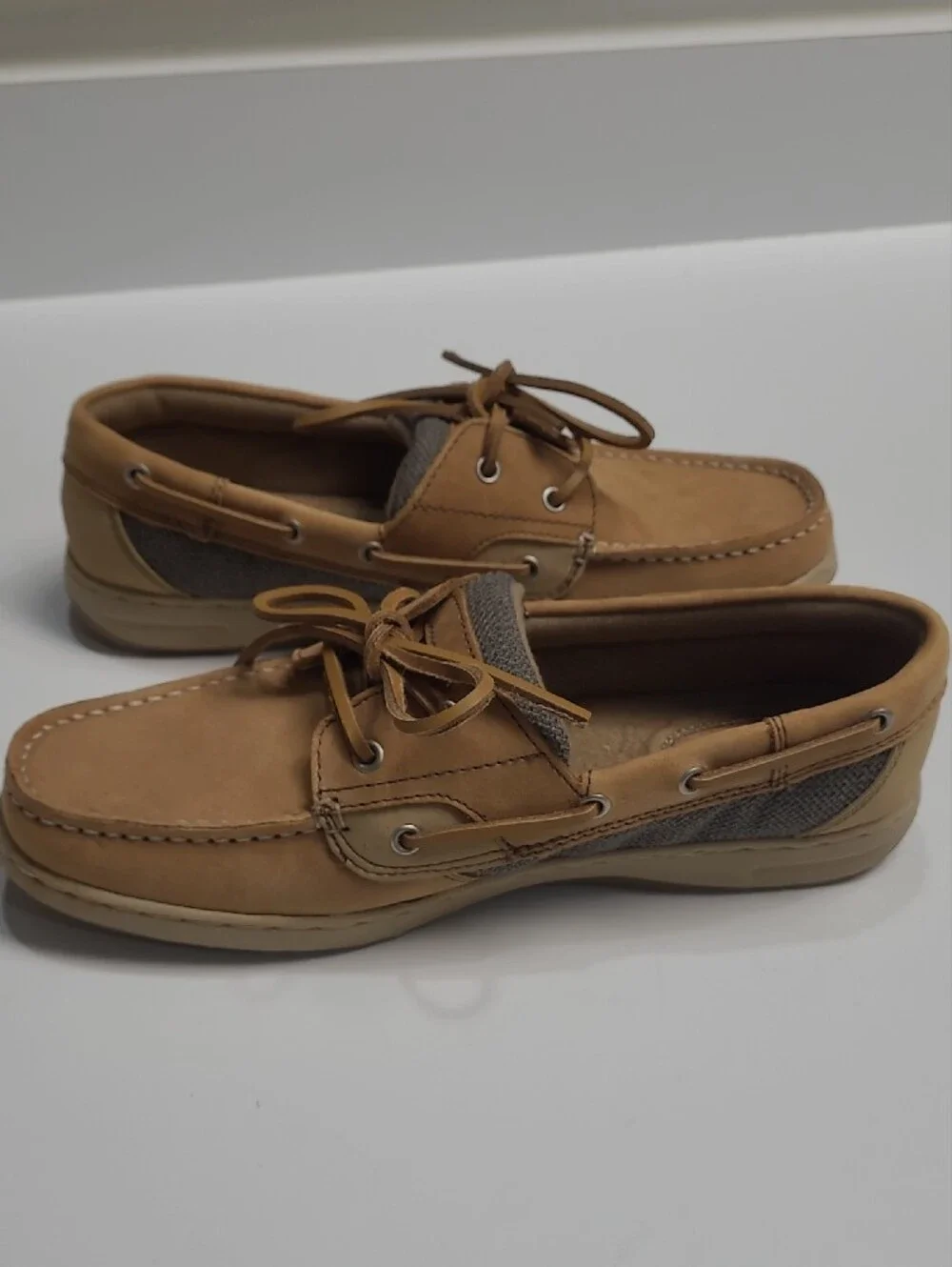 Maui Island Tan Leather Boat Shoes -Size 10